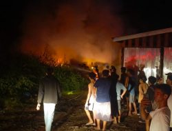Masih Diselidiki, Api Diduga Berasal dari Belakang Gudang Penimbunan BBM di Puruk Cahu