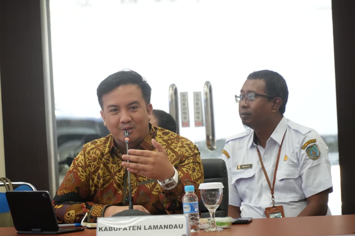 informasi publik