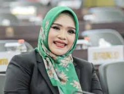 Dina Maulidah Hadiri Peresmian Dapur Pertama Program Makanan Bergizi Gratis di Murung Raya