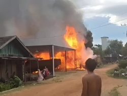 Dua Rumah dan Gudang Koperasi di Telaga Antang Ludes Terbakar