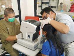 Layar Handphone Jadi Ancaman Serius Bagi Mata