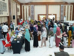 PLN UID Kalselteng Gelar Terang Berkah Ramadan, Sediakan 1.200 Paket Sembako Murah untuk Masyarakat