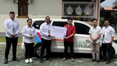 Perluas Akses Layanan Kesehatan, PLN UID Kalselteng Salurkan Ambulans untuk Kalimantan Tengah