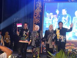 Bupati Pulpis Apresiasi Peragaan Busana Sinta Benang Bintik