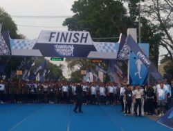 Ribuan Pelari Tumpah Ruah di Tambun Bungai Run, Pangdam Tekankan Persatuan TNI dan Rakyat