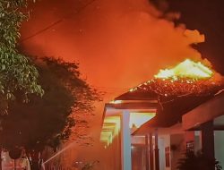 Gedung Biro Kesra Terbakar, Gubernur: Pelayanan Berjalan, Masa Bakal Tidur Saja!
