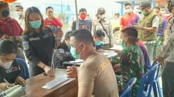 Ratusan Tim