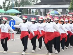 64 Regu Ikuti Lomba Gerak Jalan HUT Barito Utara, Nurul Anwar Soroti Semangat Persatuan